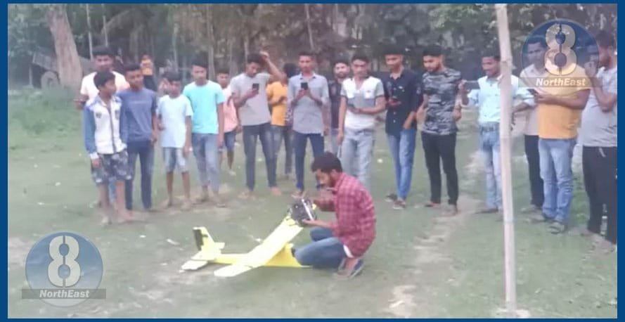 অসম সন্তানৰ চমকঃ হস্তনিৰ্মিত উৰাজাহাজ আকাশত উৰুৱাই চৰ্চাত দ্বীপেশ ৰয়... 1 327