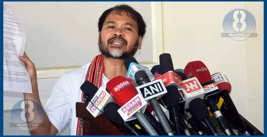কাকো সুদাই এৰা নহ'ব, লাগিলে কংগ্ৰেছেই হওক বা AIUDF-য়েই হওকঃ অখিল গগৈ... 1 360 1