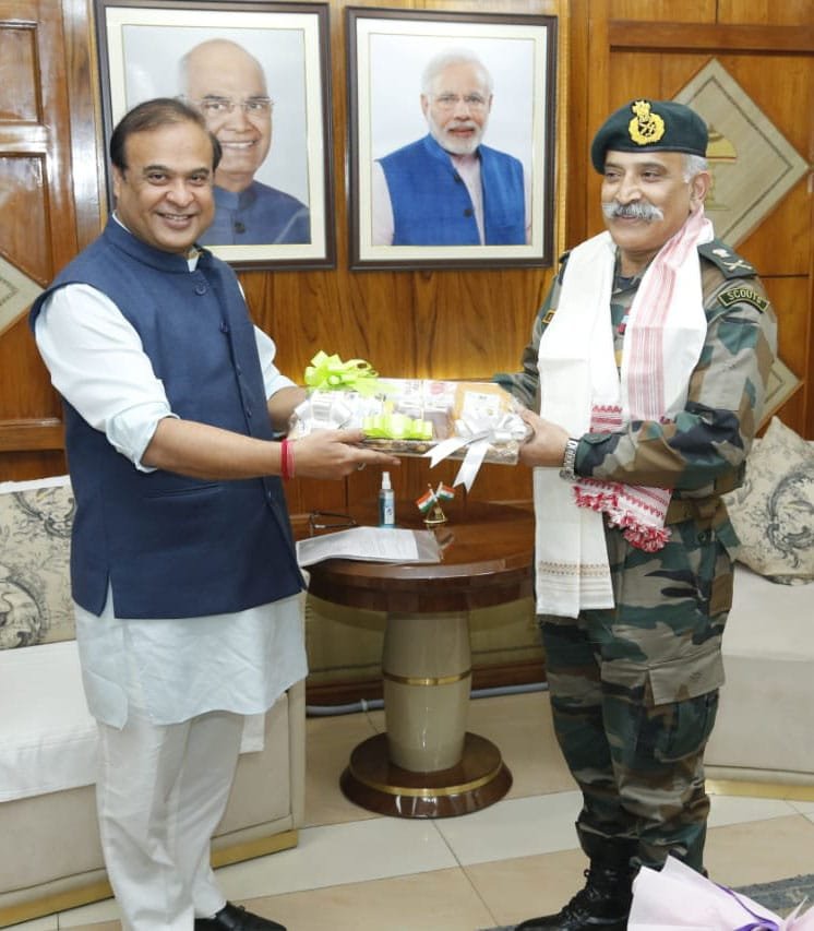 মুখ্যমন্ত্ৰীক সাক্ষাৎ ইষ্টাৰ্ণ কামাণ্ডৰ মুৰব্বী ৰাণা প্ৰতাপ কলিতাৰ 2 FM2K3kZagAIYALc
