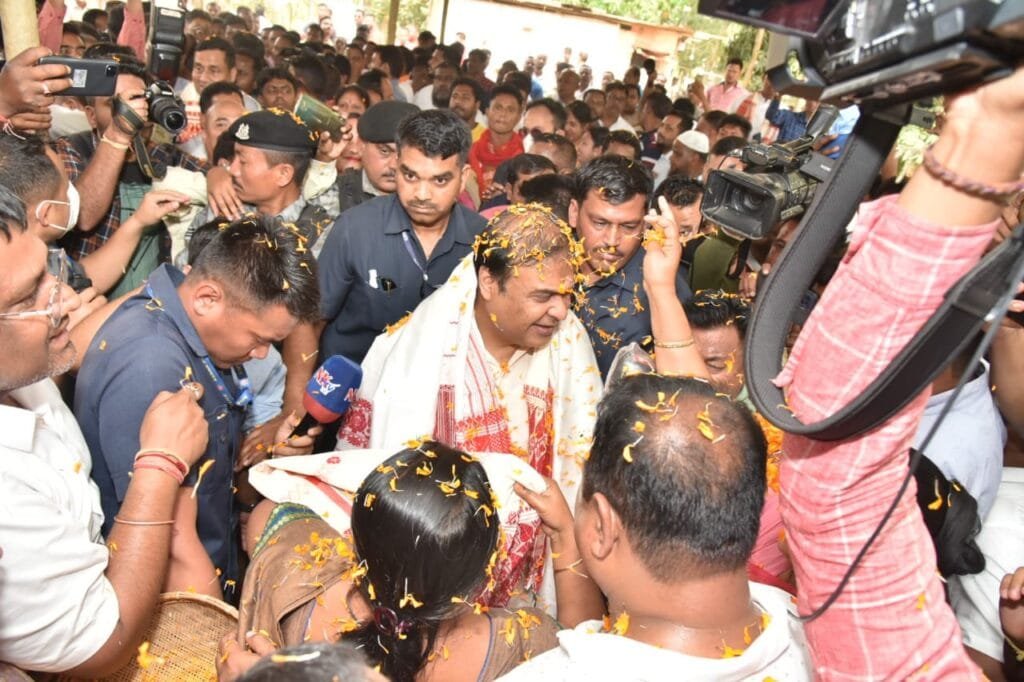 নিৰীহৰ লগত অত্যন্ত মৰমীয়াল হ’ব লাগিব অসম আৰক্ষীঃ মুখ্যমন্ত্ৰী 1 FORn9aRaUAQTOIy