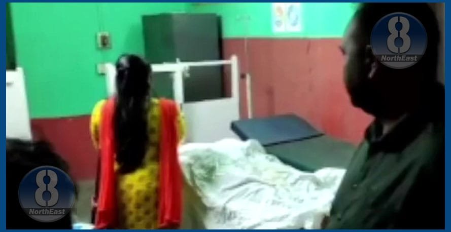 কন্যাৰ সৈতে বজাৰ কৰিবলৈ আহিছিল জোনালী, তীব্ৰবেগী ট্ৰাকৰ খুন্দাত হেৰুৱালে প্ৰাণ 1 G1 5
