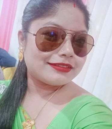 ভয়ংকৰ ঘটনা! অন্তঃসত্বা পত্নীক গুলীয়াই হত্যা কৰিলে আৰক্ষী স্বামীয়ে 6 p1 13