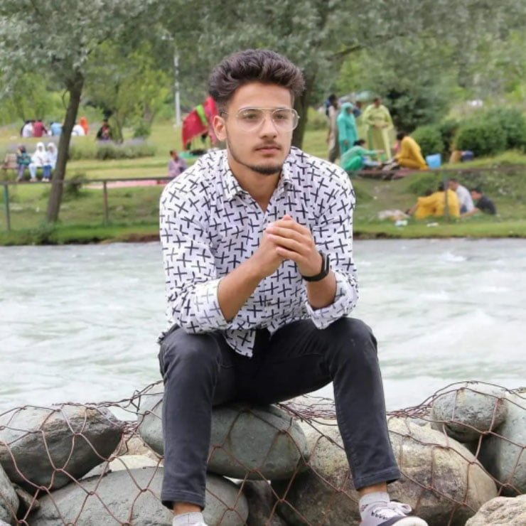 এসপ্তাহ পূৰ্বে লস্কৰ-এ-তৈবাত যােগদান দিয়া যুৱকসহ ৩ সন্ত্ৰাসবাদী এনকাউন্টাৰত নিহত 1 P3 12