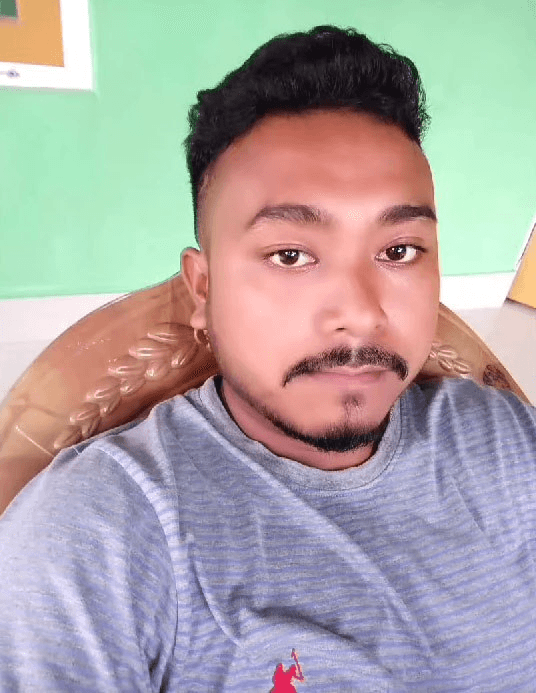 শোকাৱহ! এখন গাঁৱত একেলগে জ্বলিল পথ দুৰ্ঘটনাত মৃত ৩ বন্ধুৰ চিতা... 1 image 10