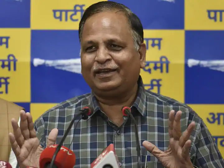 হাৱালা লেনদেন! কেজৰিৱাল চৰকাৰৰ স্বাস্থ্যমন্ত্ৰীক গ্ৰেপ্তাৰ ইডিৰ 1 1 1