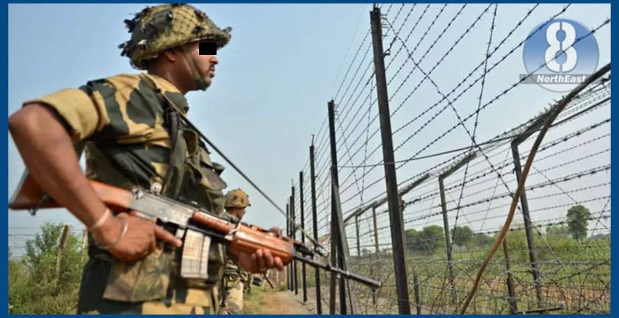 কৰ্তব্যৰত BSF জোৱানৰ গুলীভৰ্তি ৰাইফল চুৰি কৰি বাংলাদেশলৈ পলায়ন দুৰ্বৃত্তৰ 1 G4 8