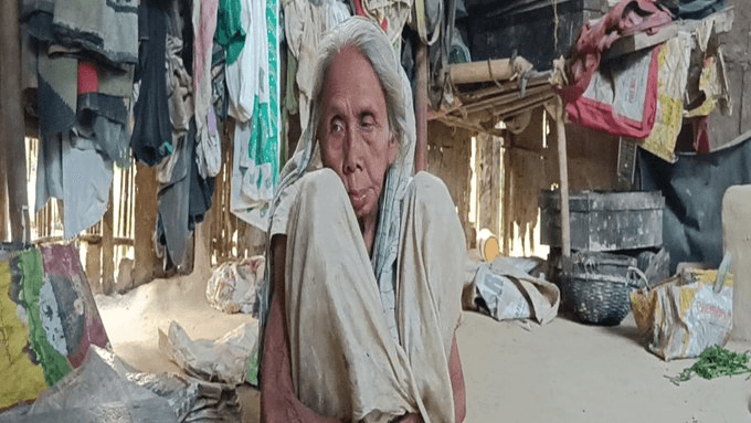‘তাই উভতি আহিব’- ১৫ বছৰ পূৰ্বে আলফালৈ যোৱা কন্যালৈ বাট চাই দিন কটাইছে এগৰাকী বৃদ্ধ মাতৃয়ে 2 image 158