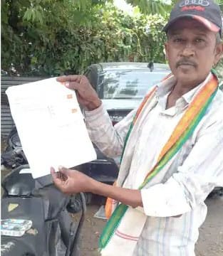 দুটা কোৱাৰ্টাৰ একেলগে শেষ কৰাৰ পিছতো লগা নাছিল নিচা, সেইবাবেই চৰকাৰলৈ পত্ৰ লিখিলে এজন সুৰাপায়ীয়ে 2 p5 1