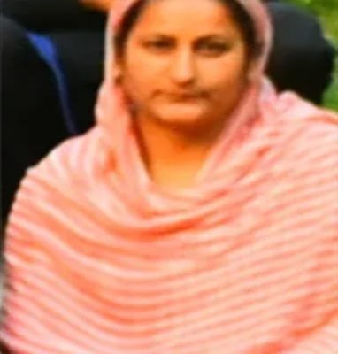 পুনৰ কাশ্মীৰী পণ্ডিতৰ হত্যা! বিদ্যালয়ৰ ভিতৰত প্ৰৱেশ কৰি এইবাৰ হত্যা কৰিলে এগৰাকী হিন্দু শিক্ষয়িত্ৰীক 2 pan