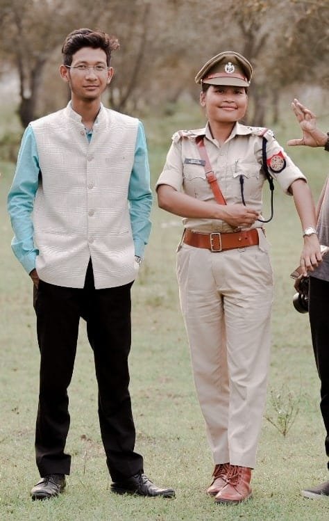 Junmoni Rabha अपने मंगेतर काे गिरफ्तार करने वाली दबंग सब-इंस्पेक्टर के खिलाफ दाे FIR दर्ज 2 photo 2022 05 11 14 07 33