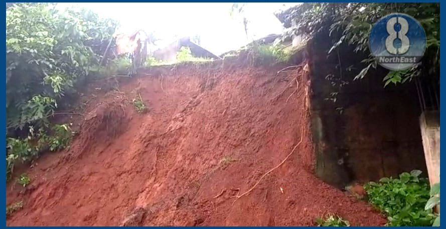 মহানগৰীত ভয়াৱহ ভূমিস্খলনৰ ঘটনা, ৪ জন শ্ৰমিকৰ কৰুণ মৃত্যু 1 G2 6