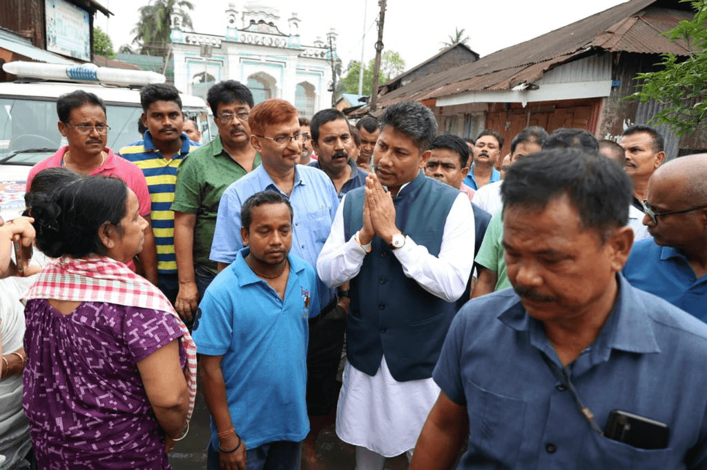 বৰপেটা সত্ৰক যিকোনো পৰিস্থিতিতে ৰাখিবই লাগিব- বানৰ পৰা ৰক্ষা কৰাৰ আশ্বাস মন্ত্ৰী পীযুষ হাজৰীকাৰ 1 image 158