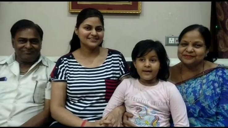গাৰ্হস্থ্য হিংসাৰ বলি হৈ স্বামীগৃহ ত্যাগ কৰা শিৱাংগী এতিয়া IAS হ’ল, আনৰ বাবেও হৈ পৰিছে আদৰ্শ 1 photo1654063757