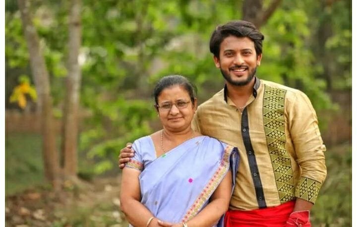 গুচি গ’ল কিশোৰ! নশ্বৰ দেহ স্বগৃহলৈ ঘূূৰাই অনাৰ ক্ষেত্ৰত দেখা দিছে জটিলতাই 1 photo1656753414 1