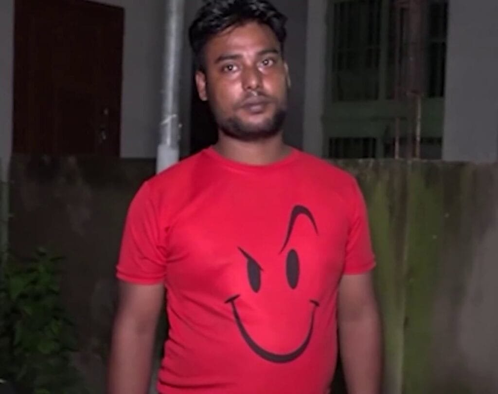 আকৌ চৰ্চাত নগাঁও আৰক্ষী! এইবাৰ ভুৱা গোচৰ উঠাই লোৱাৰ নামত আৰক্ষী অধীক্ষকৰ নাম লৈ ধনদাবীৰ অভিযোগ কনিষ্টবলৰ বিৰুদ্ধে 1 photo1656913847