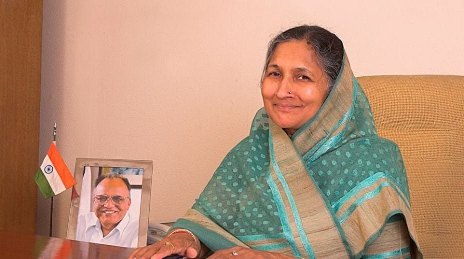 কলেজ গৈ নোপোৱা অসমৰ এইগৰাকী মহিলা আজি দেশৰ আটাইতকৈ ধনাঢ্য মহিলা… 1 photo1658405379
