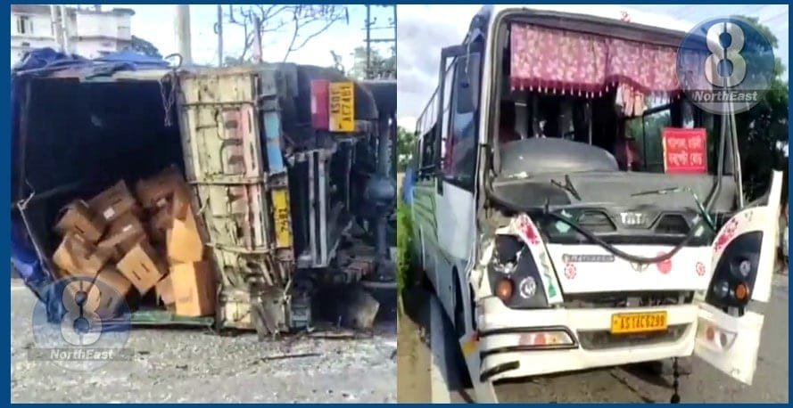 ভয়ংকৰ পথ দুৰ্ঘটনা! ৰৈ থকা ট্ৰাকত খুন্দা তীব্ৰবেগী আলট্ৰা বাছৰ, ৩৫ জন যাত্ৰী আহত... 1 photo 2022 07 12 13 35 10