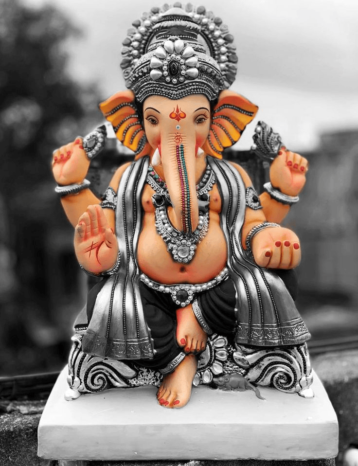 আজি গণেশ চতুৰ্থী, মন্দিৰে মন্দিৰে সিদ্ধি বিনায়কৰ পূজাৰ বাবে ভক্তৰ ভিৰ... 2 image 205