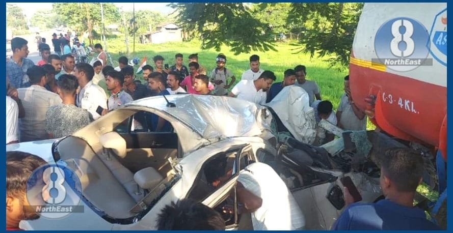 ভয়ংকৰ দুৰ্ঘটনা! ৰৈ থকা টেংকাৰত প্ৰচণ্ড খুন্দা ছুইফট ডিজায়াৰৰ, দুজনৰ কৰুণ মৃত্যু... 2 p1 2