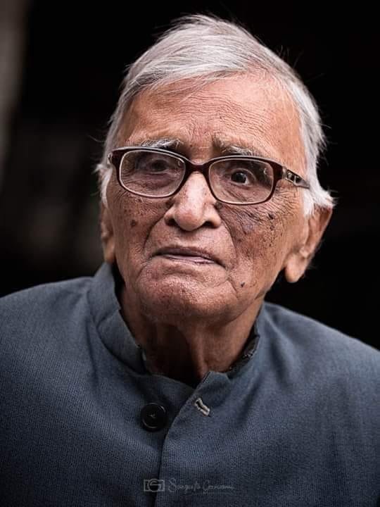 বিশিষ্ট লিপিবিদ, লেখক যতীন গোস্বামীৰ বিয়োগ 1 photo1659513962