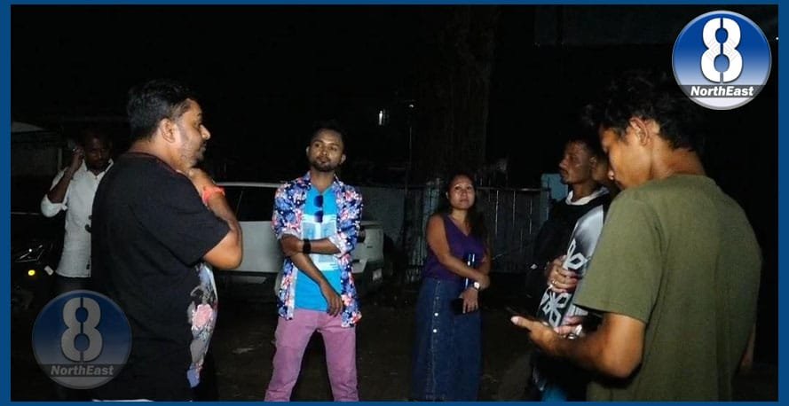 807