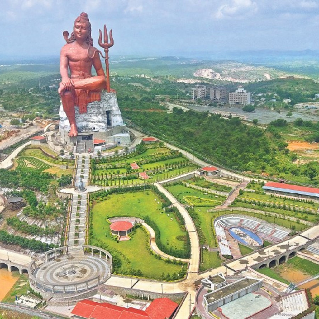 উদ্বোধন কৰা হ’ল বিশ্বৰ আটাইতকৈ ওখ শিৱ প্ৰতিমূৰ্তি, ২০ কিলোমিটাৰ নিলগৰ পৰাই হ’ব প্ৰত্যক্ষ… 1 image 247