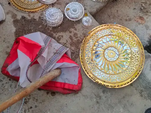 মন্দিৰৰ পৰা সম্পদ চুৰি কৰি অনুশোচনাত দগ্ধ চোৰ! ক্ষমাপত্ৰ লিখি দিলে ওভতাই… 1 image 258