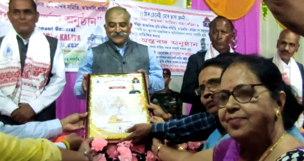সপোন দেখিলেই নহয়, তাক বাস্তৱ কৰিবলৈ লাগিব কঠোৰ পৰিশ্ৰম! ৰঙিয়াত সেনাৰ ইষ্টাৰ্ণ কমাণ্ডাৰ জিঅ’চি ৰাণাপ্ৰতাপ কলিতা… 3 image 63