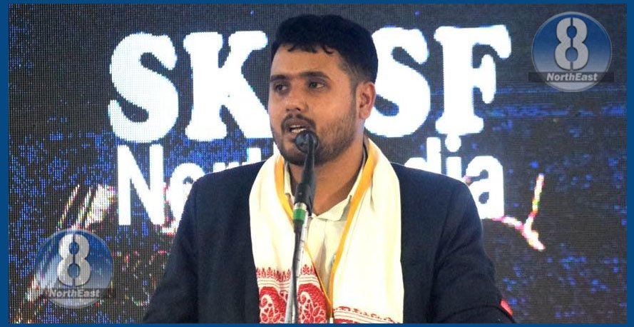 বিধায়ক আশ্ৰাফুল হুছেইনৰ বিৰুদ্ধে যুৱতী অপহৰণৰ অভিযোগ, বিধায়কগৰাকীৰ বিৰুদ্ধে গোচৰ ৰুজু... 1 34