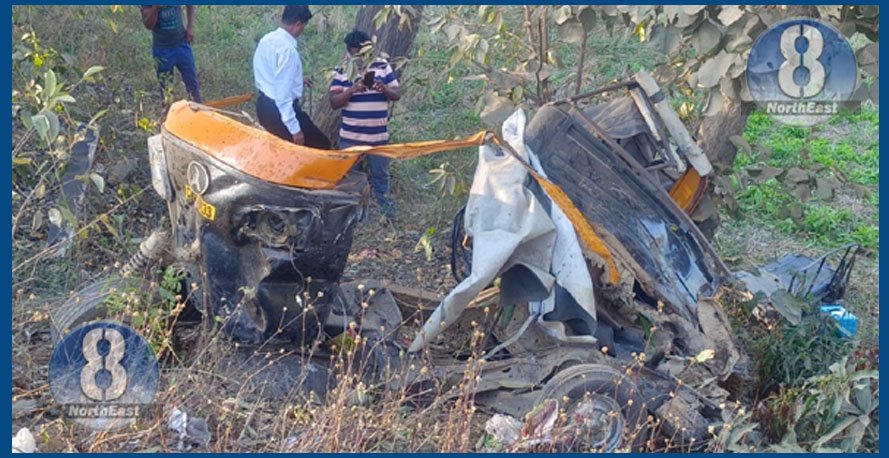 শোকাৱহ! স্কুলীয়া ছাত্ৰ কঢ়িয়াই নিয়া অটোৰ সৈতে ট্ৰাকৰ ভয়ংকৰ সংঘৰ্ষ, থিতাতে নিহত ৭ টা শিশু... 1 43