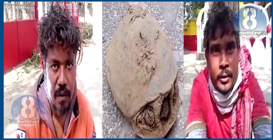 শিৱ মন্দিৰত চোৰৰ দৌৰাত্ম্য! মন্দিৰৰ কাছ চোৰ কৰিবলৈ আহি ৰাইজৰ হাতত আটক দুজন... 1 52f9e2d1 4b49 46e6 b926 d0e4448e19ce