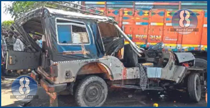 মৰ্মান্তিক! টায়াৰ ফাটি ট্ৰাকত পিছফালৰ পৰা প্ৰচণ্ড খুন্দা তীব্ৰবেগী জীপৰ, মহিলাসহ ৭ জনৰ মৃত্যু… 1 patan acc