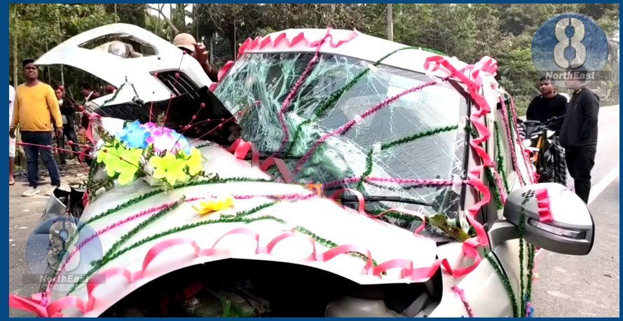 ন-কইনা লৈ ঘৰলৈ ওভতাৰ পথত ভয়ংকৰ দুৰ্ঘটনা! দৰাৰ ভগ্নীৰ কৰুণ মৃত্যু, আহত দৰা-কইনা... 1 6430c2f3 ae77 45f5 baa9 a4992889d200