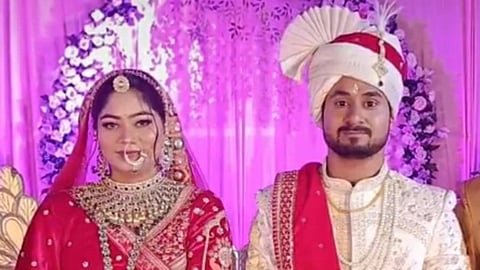 ফুৰিবলৈ আহি হত্যাৰ বলি হ’ল নেকি ৰাজা আৰু সোণম? CBI তদন্তৰ দাবী পৰিয়ালৰ 1 newindianexpress 2025 06 02 kykpj4kn New Project 781