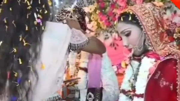 বিয়াৰ ৰভাতলীল কইনালৈ লক্ষ্য কৰি গুলীচালনা! একপক্ষীয় প্ৰেমৰ বাবে মণ্ডপত সন্ত্ৰাস সৃষ্টি কৰা যুৱক গ্ৰেপ্তাৰ 2 image 78