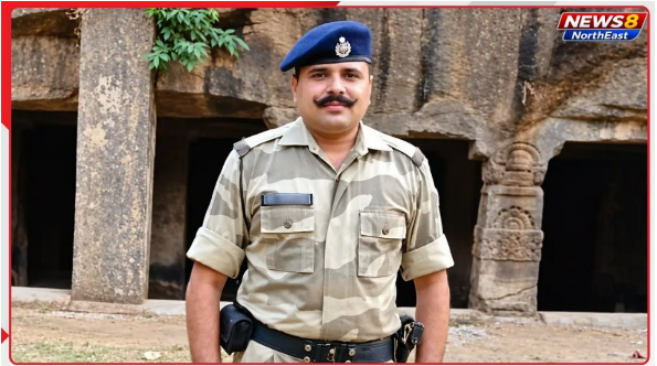 ছুটীত ঘৰলৈ ওভতাৰ পথত ৰহস্যজনকভাৱে উদ্ধাৰ চিআইএছএফ জোৱানৰ মৃতদেহ; মূৰত গুৰুতৰ আঘাত, হত্যাৰ গোচৰ ৰুজু 1 চিআইএছএফ জোৱান পৰমবীৰ যাদৱৰ প্ৰতিচ্ছবি